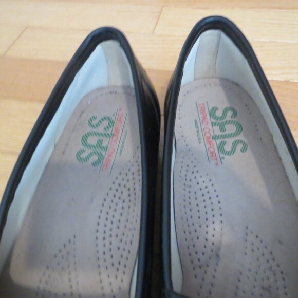 Women's Black SAS Penny Loafers Wedges Slip On Shoes Size 10 M EUC - Picture 9 of 10
